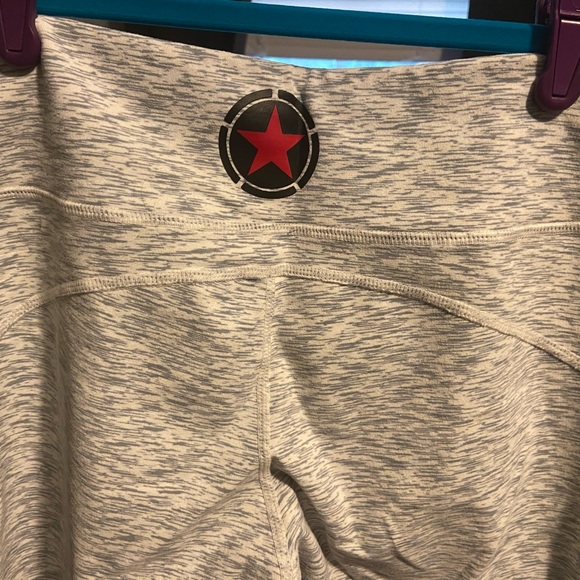 Savage barbell capri pants/leggings - Picture 3 of 6